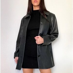 Danier Women’s Black Leather Oversized Jacket with Zip-out Winter Lining SZ L